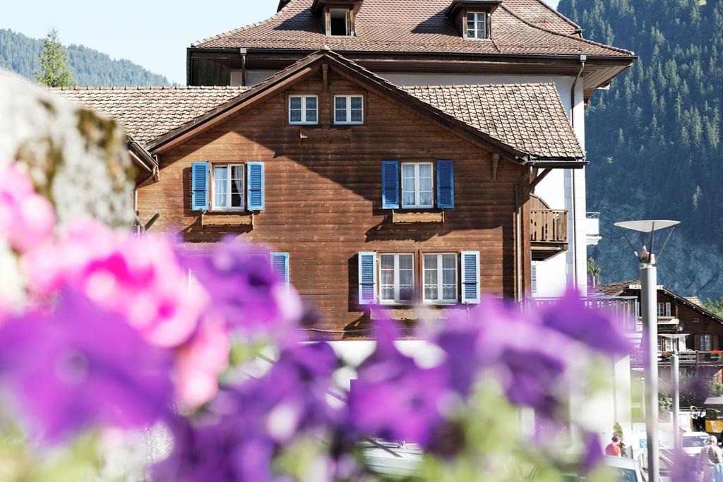 Hotel Steinbock Lauterbrunnen Exterior photo